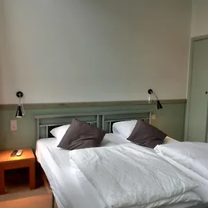 Hotel Sabina **